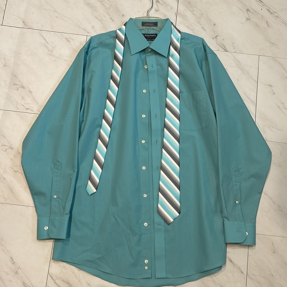 Men’s Button Down Bundle - image 3